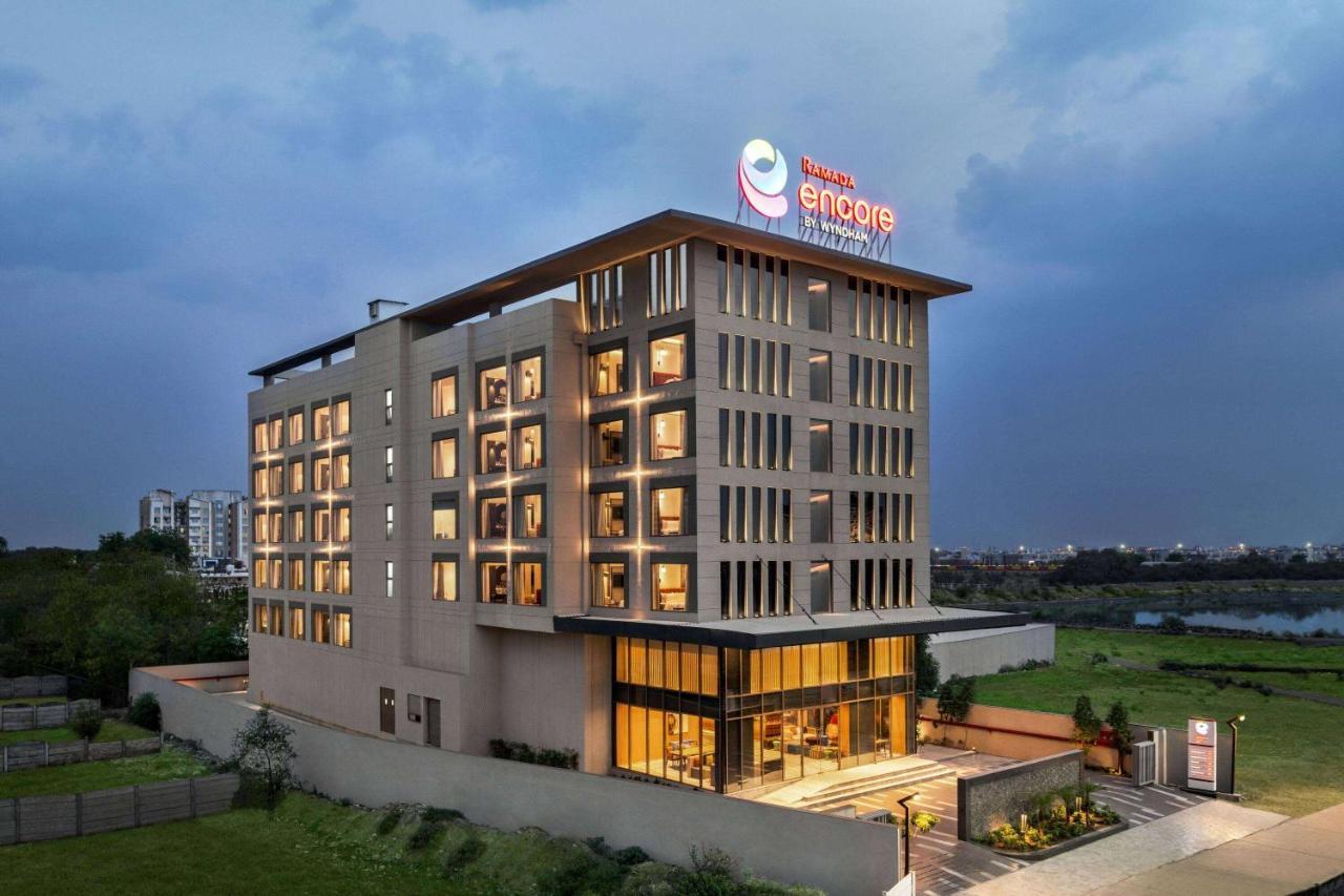 Ramada Encore By Wyndham Indore Nipania Kültér fotó